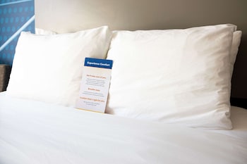 Suite, Non Smoking (2 Queen Beds)