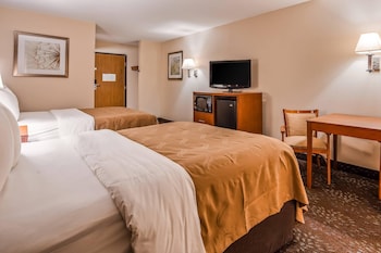 Standard Room, 2 Queen Beds, Non Smoking