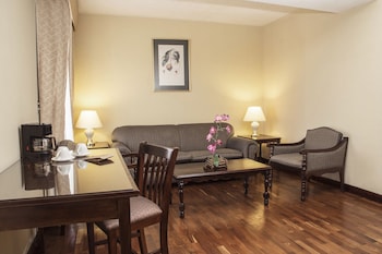 Corporate 1 King Bed