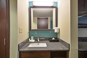 Standard Room, 2 Queen Beds