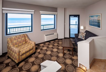Suite, 1 King Bed, Balcony, Oceanfront