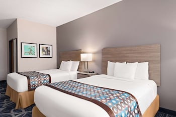 Room, 2 Queen Beds, Non Smoking