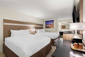 Standard Room, 2 Queen Beds, Non Smoking