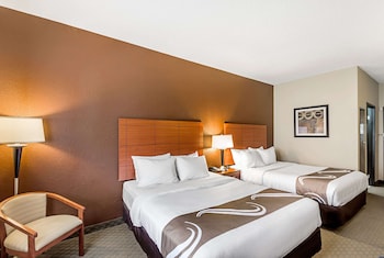 Standard Room, 2 Queen Beds, Non Smoking