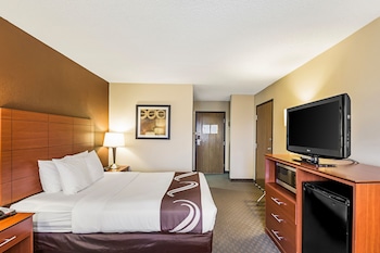 Standard Room, 1 Queen Bed, Non Smoking