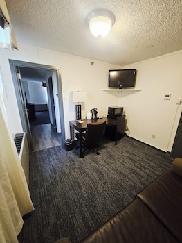 Junior Suite, 1 King Bed, Non Smoking