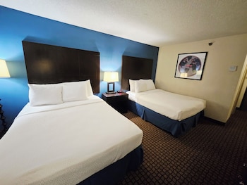 Room, 2 Queen Beds, Non Smoking