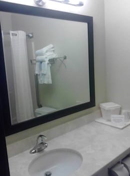 Suite, 1 King Bed, Non Smoking