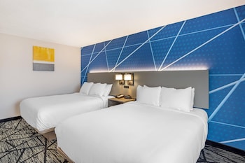 Standard Room, 2 Queen Beds, Non Smoking
