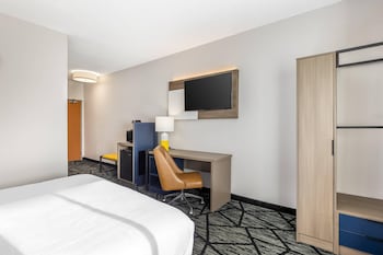 Room, 1 King Bed, Accessible, Non Smoking