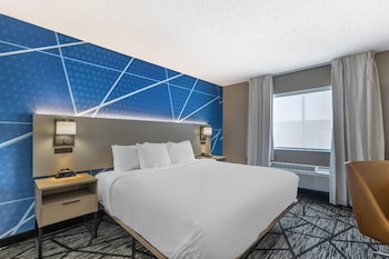 Standard Room, 1 King Bed, Non Smoking
