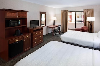 Classic Room, 2 Queen Beds, Accessible