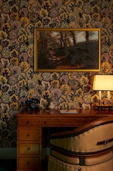 Standard Room, 2 Double Beds (Marine Double Double)