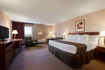Suite, 1 King Bed, Non Smoking