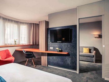 Junior Suite, 1 Double Bed with Sofa bed