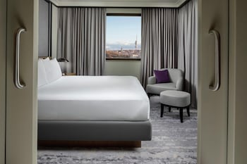 Junior Suite, 1 King Bed