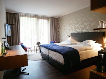 Executive Room, 1 Double Bed, Annex Building (Cozy Sitting Corner)