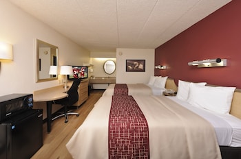 Deluxe Room, 2 Double Beds (Smoke Free)