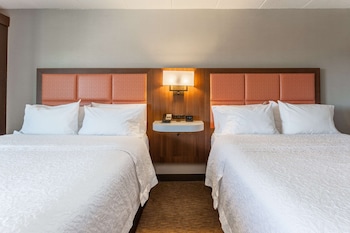 Standard Room, 2 Queen Beds, Non Smoking