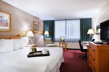 Club Room, 1 King Bed