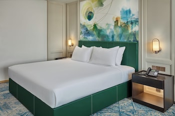 Premium Deluxe Room, 1 King Bed