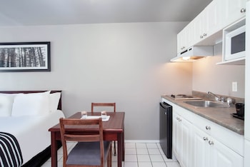 Standard Room, 2 Double Beds, Kitchenette