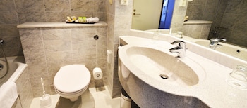 Comfort Room, 1 Twin Bed