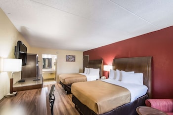 Standard Room, 2 Double Beds, Non Smoking