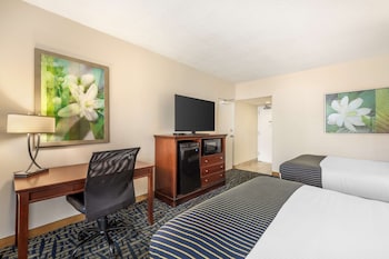 Standard Room, 2 Queen Beds, Non Smoking, Oceanfront