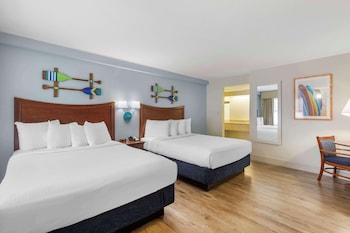 Standard Room, 2 Queen Beds, Non Smoking