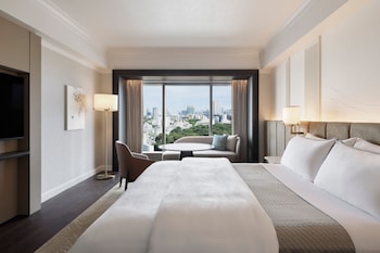 Premium Room, 1 King Bed