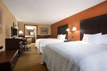 Room, 2 Queen Beds, Non Smoking