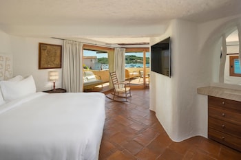 Suite, 1 King Bed, Terrace, Partial Sea View (Heritage, Original Wing)