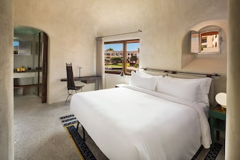 Suite, 1 King Bed, Sea View (Design, Original Wing)