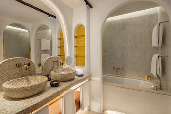 Premium Room, 1 King Bed, Sea View (Contemporary, Terrace)