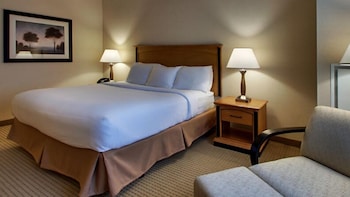 Deluxe Room, 1 King Bed, Non Smoking, City View