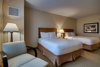 Deluxe Room, 2 Queen Beds, Non Smoking, City View