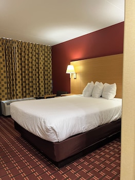 Standard Room, 1 Queen Bed, Non Smoking