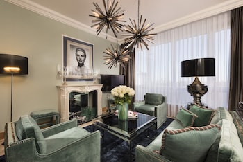 Suite, Club Lounge Access, Park View