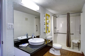 Standard Room, 2 Double Beds, Non Smoking