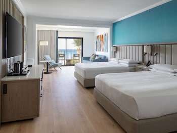 Junior Suite, Multiple Beds