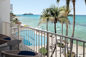 Room, 1 King Bed with Sofa bed, Oceanfront
