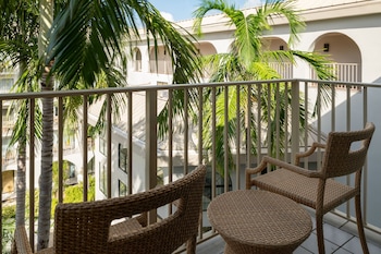 Room, 2 Queen Beds, Courtyard View