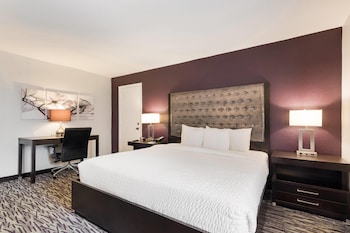 Standard Room, 1 Queen Bed, Non Smoking