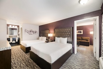 Suite, Multiple Beds, Non Smoking (Pet Friendly)