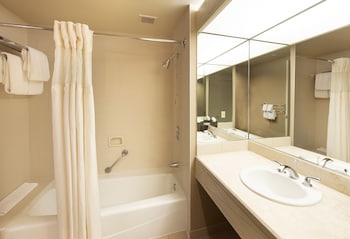 Double Room, Mountain View (Sandia)