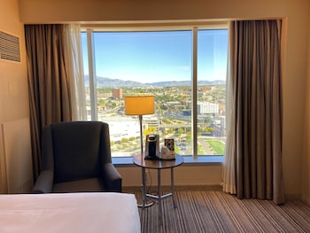 Double Room, Mountain View (Sandia)