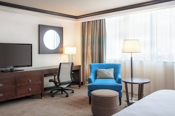 Penthouse, 1 King Bed, Non Smoking (View)