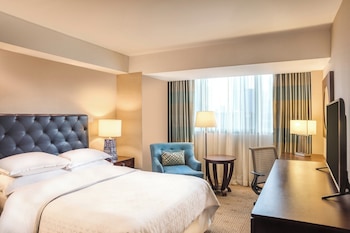 Deluxe Room, 1 Queen Bed, Tower