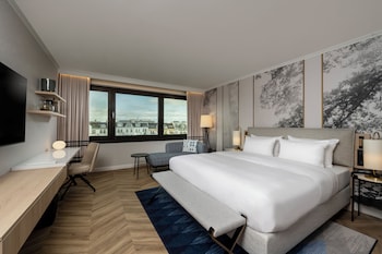 Executive Room, 1 King Bed